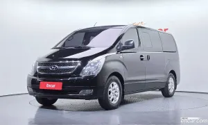 Hyundai Starex CVX Premium 5-Seater VAN 2013