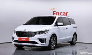 Kia Canival President 7-Seater Limousine 2018