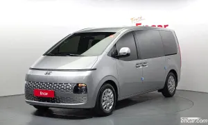 Hyundai Staria Modern Tourer 9-Seater 2023