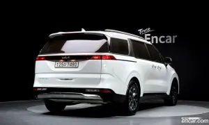 Kia Canival 9-Seater Noblesse 2022