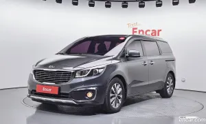 Kia Canival 9-seater Luxury 2016