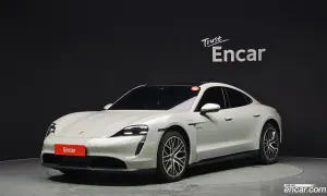Porsche Taycan 4S 2021