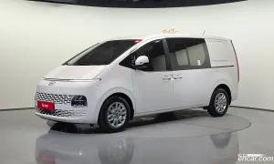 Hyundai Staria Modern Cargo 5-Seater 2025
