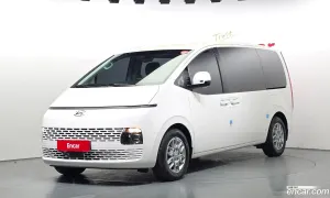 Hyundai Staria Modern Tourer 9-Seater 2022