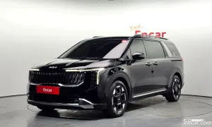 Kia Canival 9-Seater Signature 2024