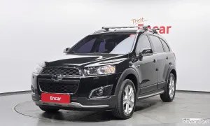 Chevroletgmdaewoo Captiva 2WD Adventure Package 2015
