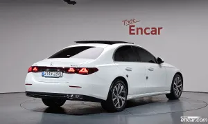 Mercedes-benz E-class E220d 4MATIC Exclusive 2024