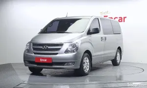 Hyundai Starex CVX Luxury 3-Seater VAN 2014