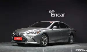 Lexus Es Luxury Plus 2024