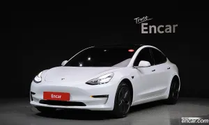 Tesla Model 3 Standard Range Plue RWD 2020