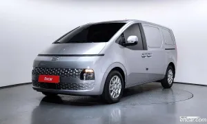 Hyundai Staria Modern Cargo 3-Seater 2024
