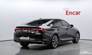 Kia K8 Noblesse 2.5 Gasoline 2WD 2022