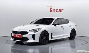 Kia Stinger Platinum 2.0 Turbo 2WD 2018