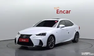 Lexus Is F-Sport 2019