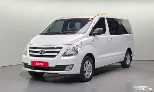 Hyundai Starex modern 4WD 12-Seater Wagon 2016