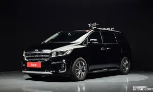 Kia Canival President 7-Seater Limousine 2018