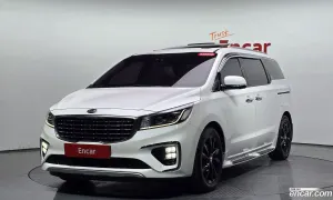 Kia Canival President 7-Seater Limousine 2018