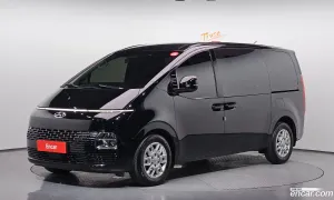 Hyundai Staria Modern Cargo 3-Seater 2023