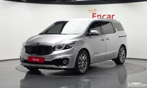 Kia Canival 9-seater Prestige 2016