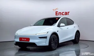 Tesla Model y Long Range AWD 2025
