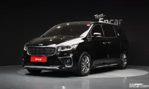 Kia Canival 9-Seater Prstige 2020