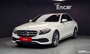 Mercedes-benz E-class E300 4MATIC Avnatgarde 2019