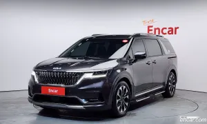 Kia Canival 9-Seater Signature 2023