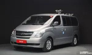 Hyundai Starex CVX Deluxe 12-Seater Wagon 2015