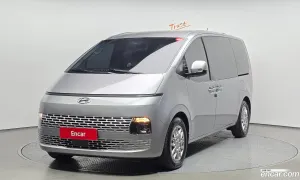 Hyundai Staria Modern Tourer 9-Seater 2023