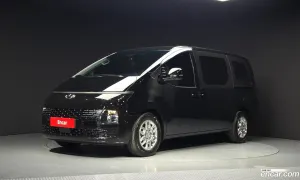 Hyundai Staria Modern Cargo 5-Seater 2023