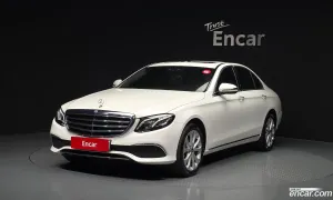 Mercedes-benz E-class E220d 4MATIC Exclusive 2017