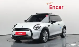 Mini Cooper Third Generation Classic Plus Launch Pack 2023