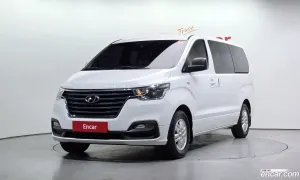 Hyundai Starex Modern Van 5-Seater 2019