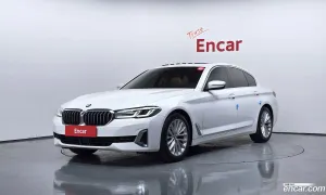 Bmw 5-series 520i Luxury 2022