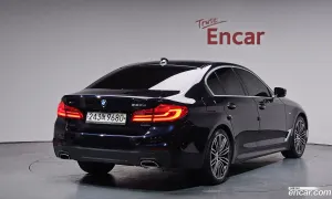 Bmw 5-series 520d xDrive M Sport Package Plus 2020