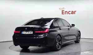Bmw 3-series 320i M Sport 2025