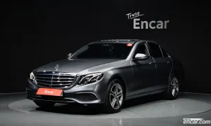 Mercedes-benz E-class E300 4MATIC Exclusive Standard 2017