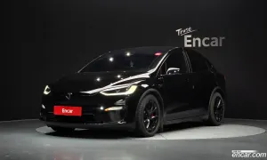 Tesla Model x Plaid 2023