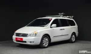 Kia Canival Premium Grand Carnival GLX 2012