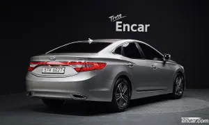 Hyundai Grandeur HG240 Modern 2013