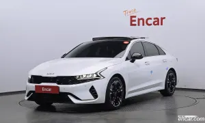 Kia K5 Signature 2023