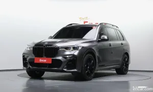 Bmw X7 M50i Dark Shadow Edition 6STR 2021