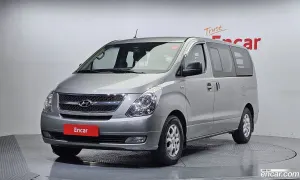 Hyundai Starex CVX Premium 5-Seater VAN 2015