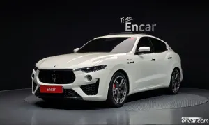 Maserati Levante 3.0 AWD Modena 2022