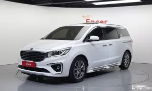Kia Canival 9-Seater Prstige 2018