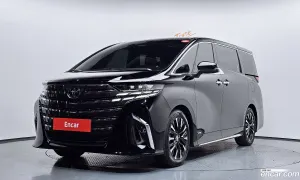 Toyota Alphard 2.5 HEV Executive AWD 2025