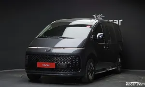 Hyundai Staria Inspiration Lounge 9-Seater 2023
