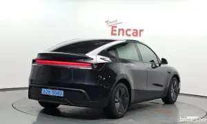 Tesla Model y RWD 2025