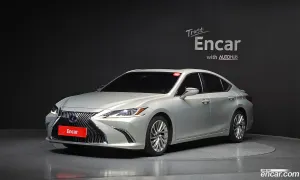 Lexus Es Luxury Plus 2019