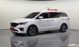 Kia Canival 9-Seater Luxury 2020